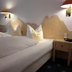 Rheinischer Hof Hotel
