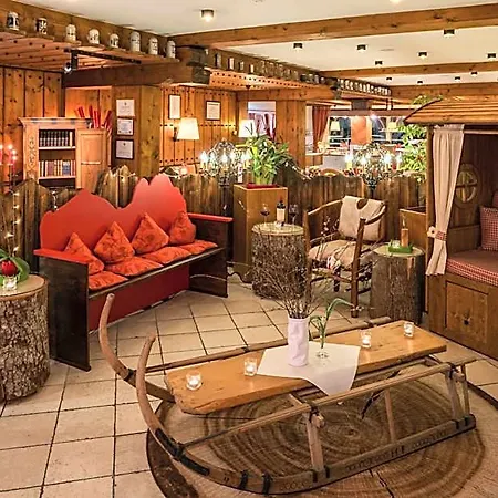 Hotel Rheinischer Hof
