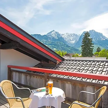 Rheinischer Hof 4*
