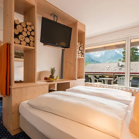 Hotel Rheinischer Hof